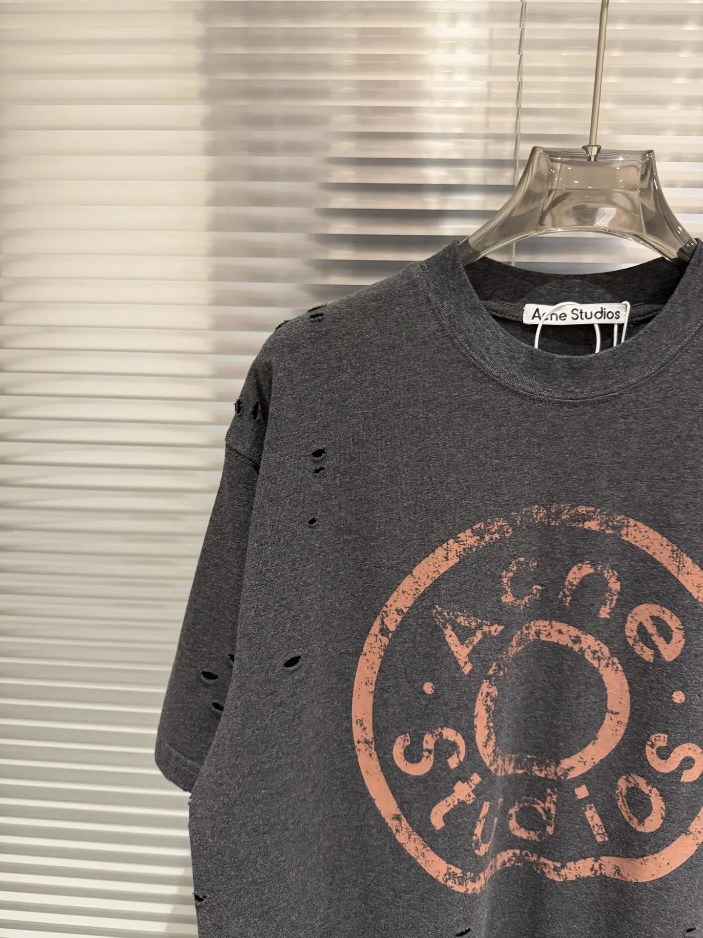 Distressed Logo-Print Cotton T-Shirt D11011790 — view 4