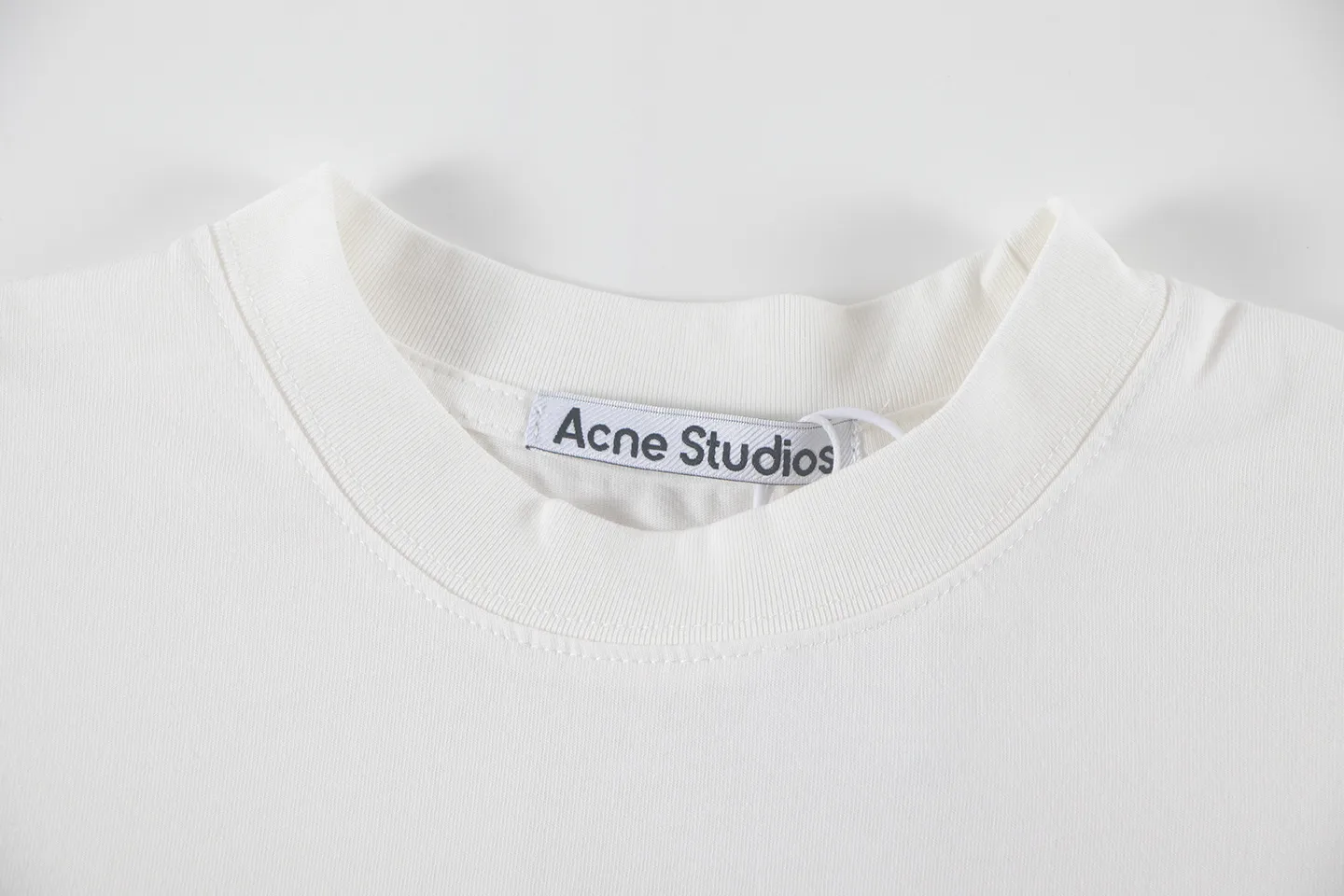 Distressed Logo Stamp Oversized T-Shirt D11011787 — view 8