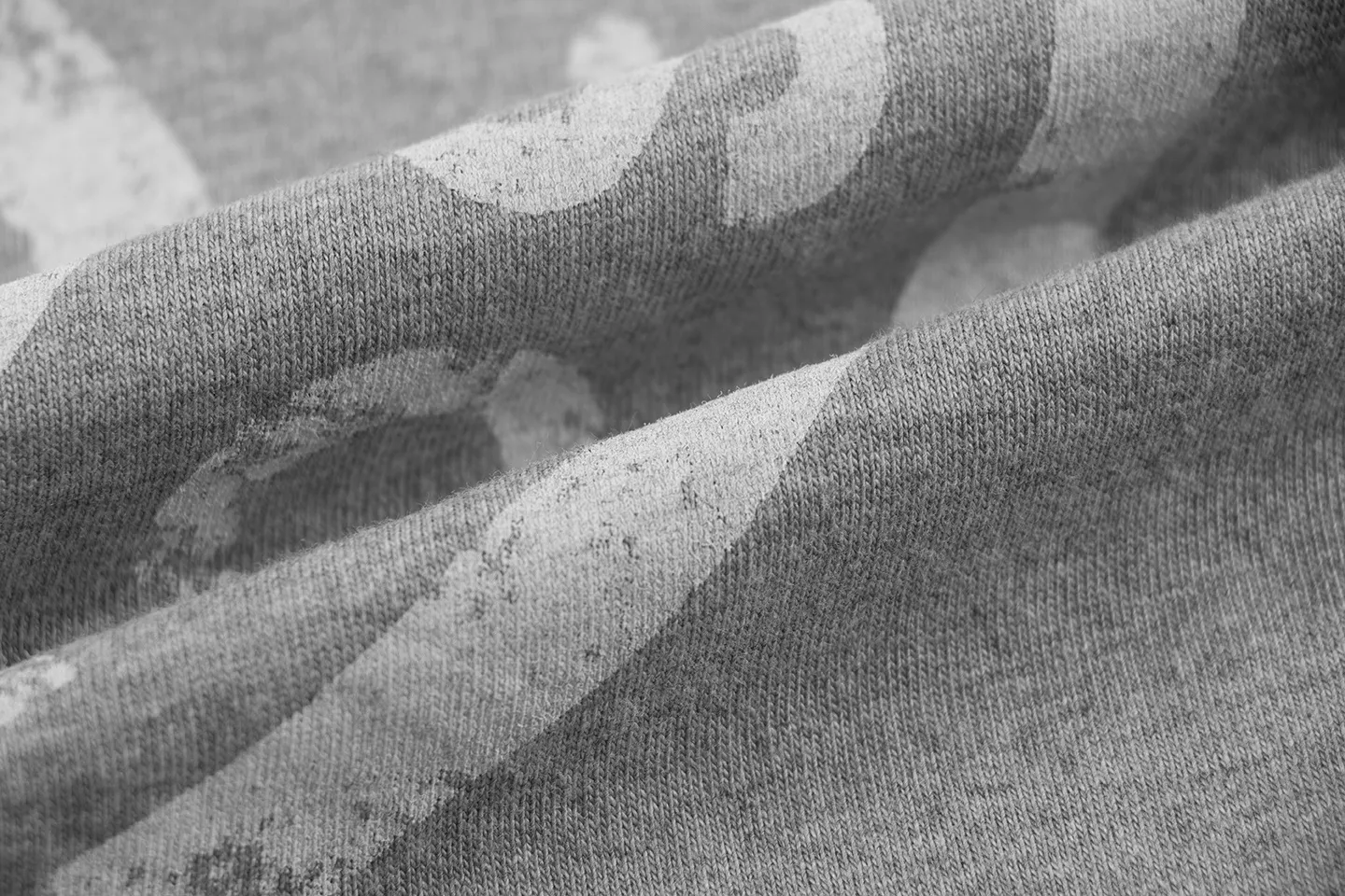 Distressed Logo-Print Cotton T-Shirt D11011789 — view 6