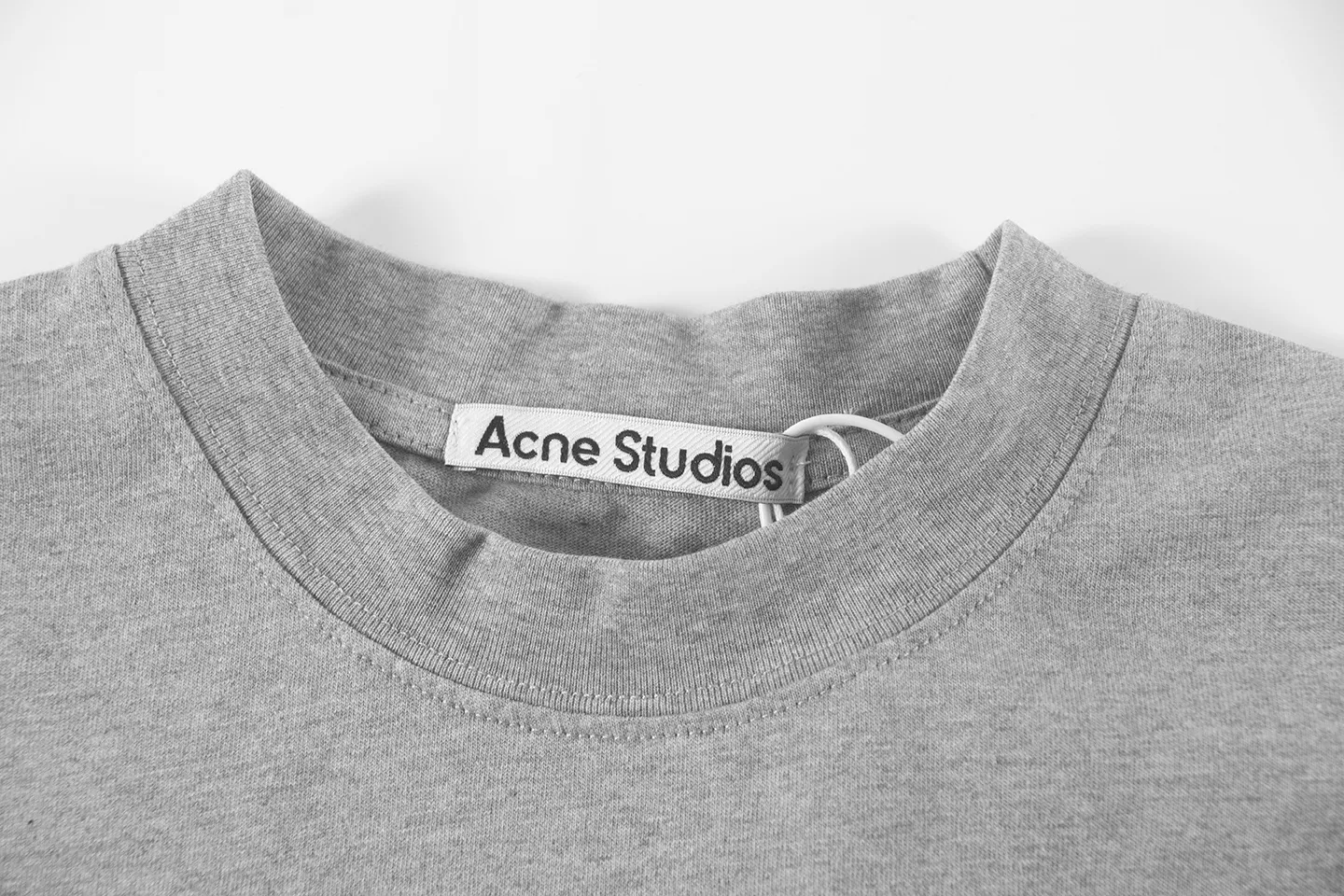Distressed Logo-Print Cotton T-Shirt D11011789 — view 7