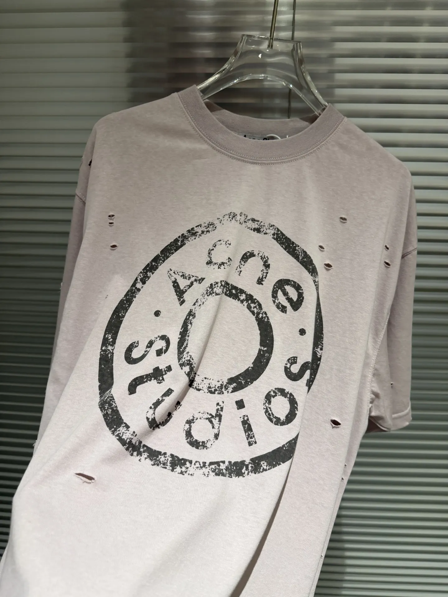 Distressed Logo-Print Cotton T-Shirt D9511775 — view 5