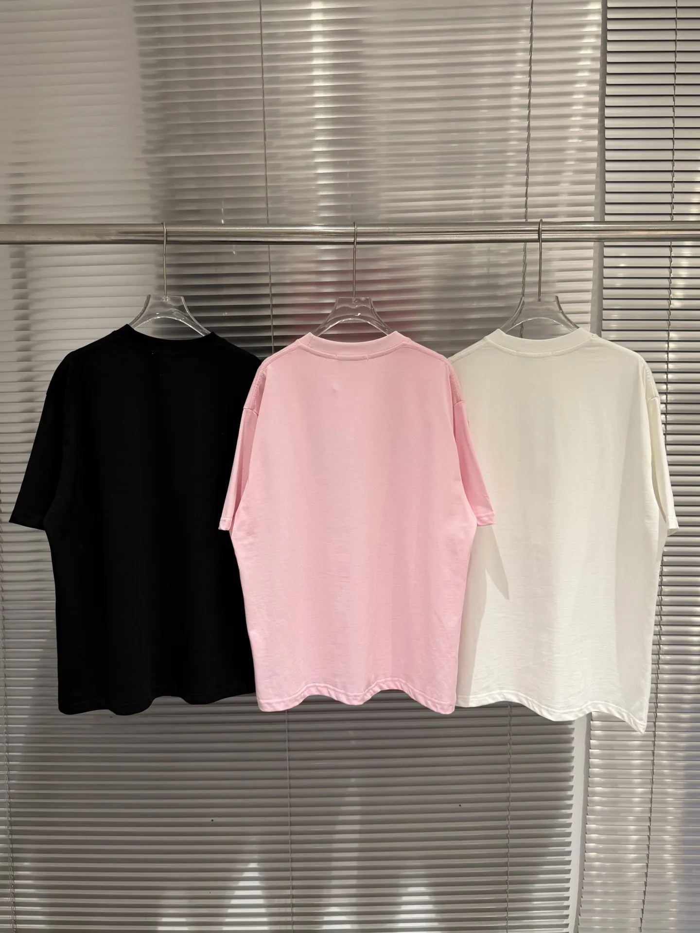 Distressed Patch Logo Oversized T-Shirt D10011795 — view 2