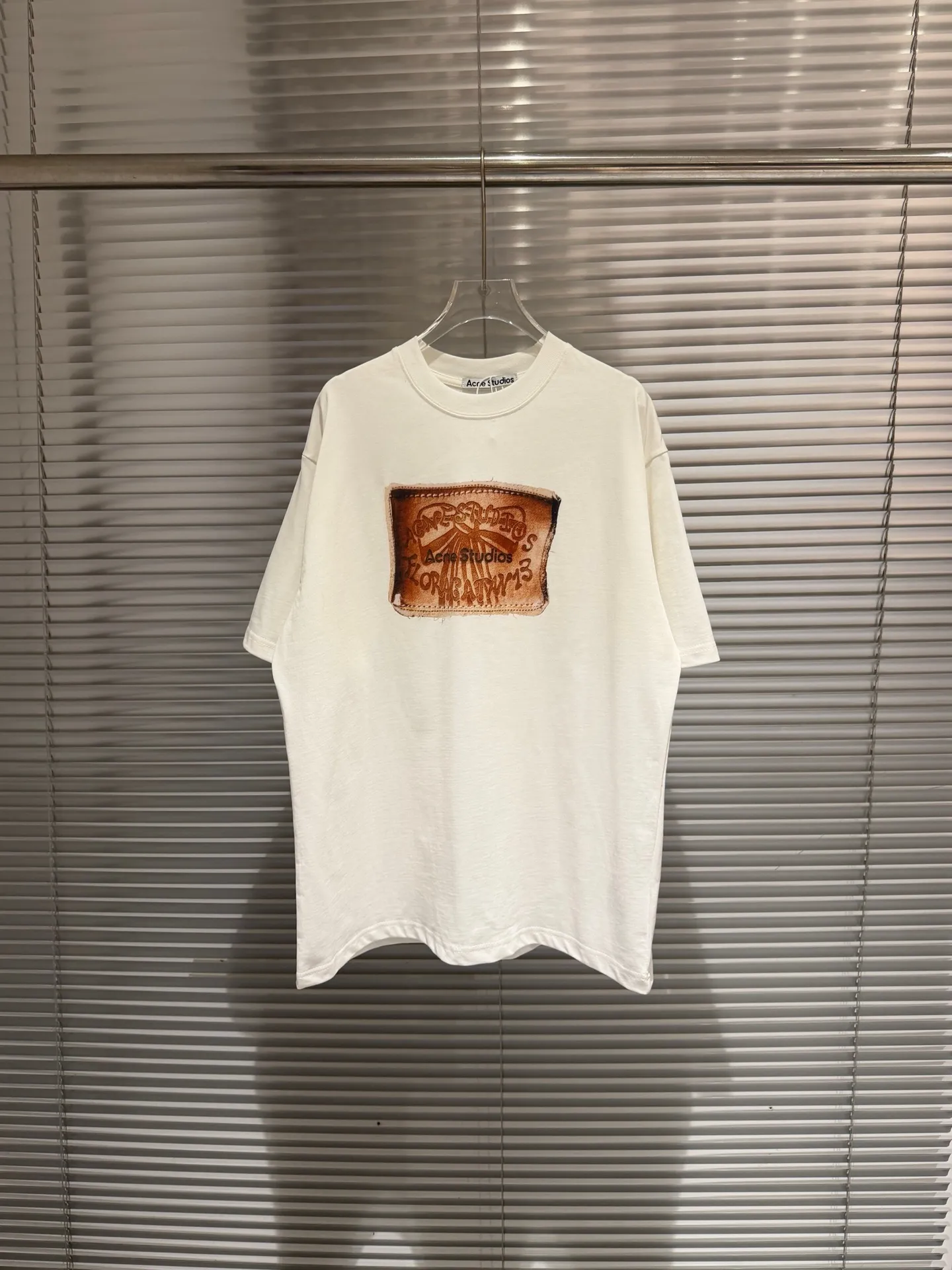 Distressed Patch Logo Oversized T-Shirt D10011795 — view 9