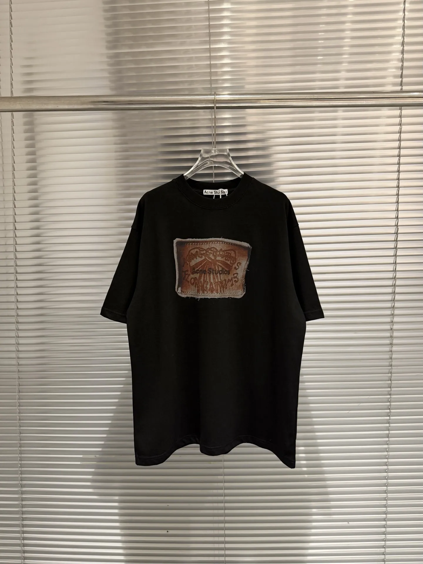 Distressed Patch Logo Oversized T-Shirt D10011795 — view 11
