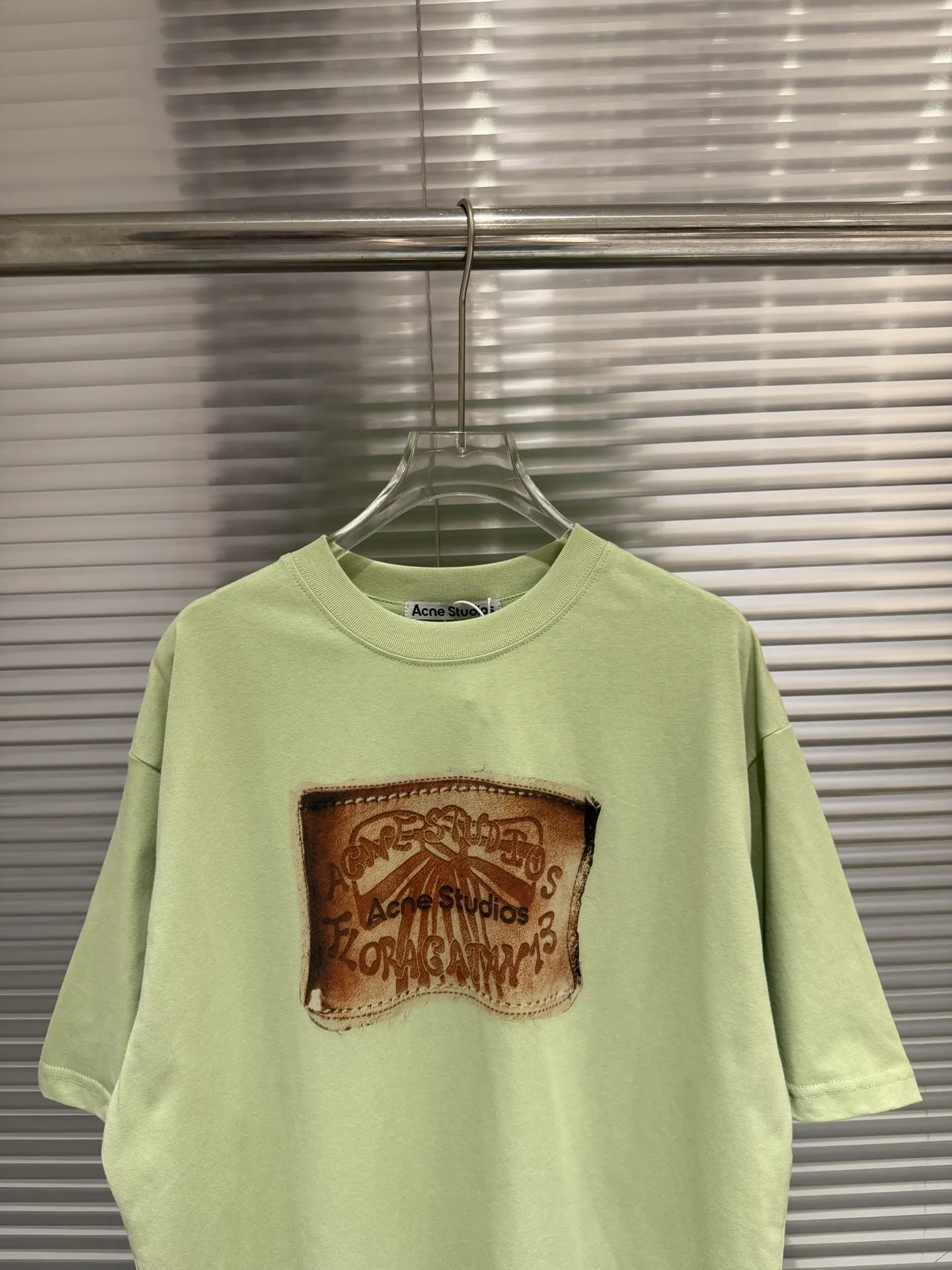 Distressed Patch Logo Oversized T-Shirt D10011791 — view 4