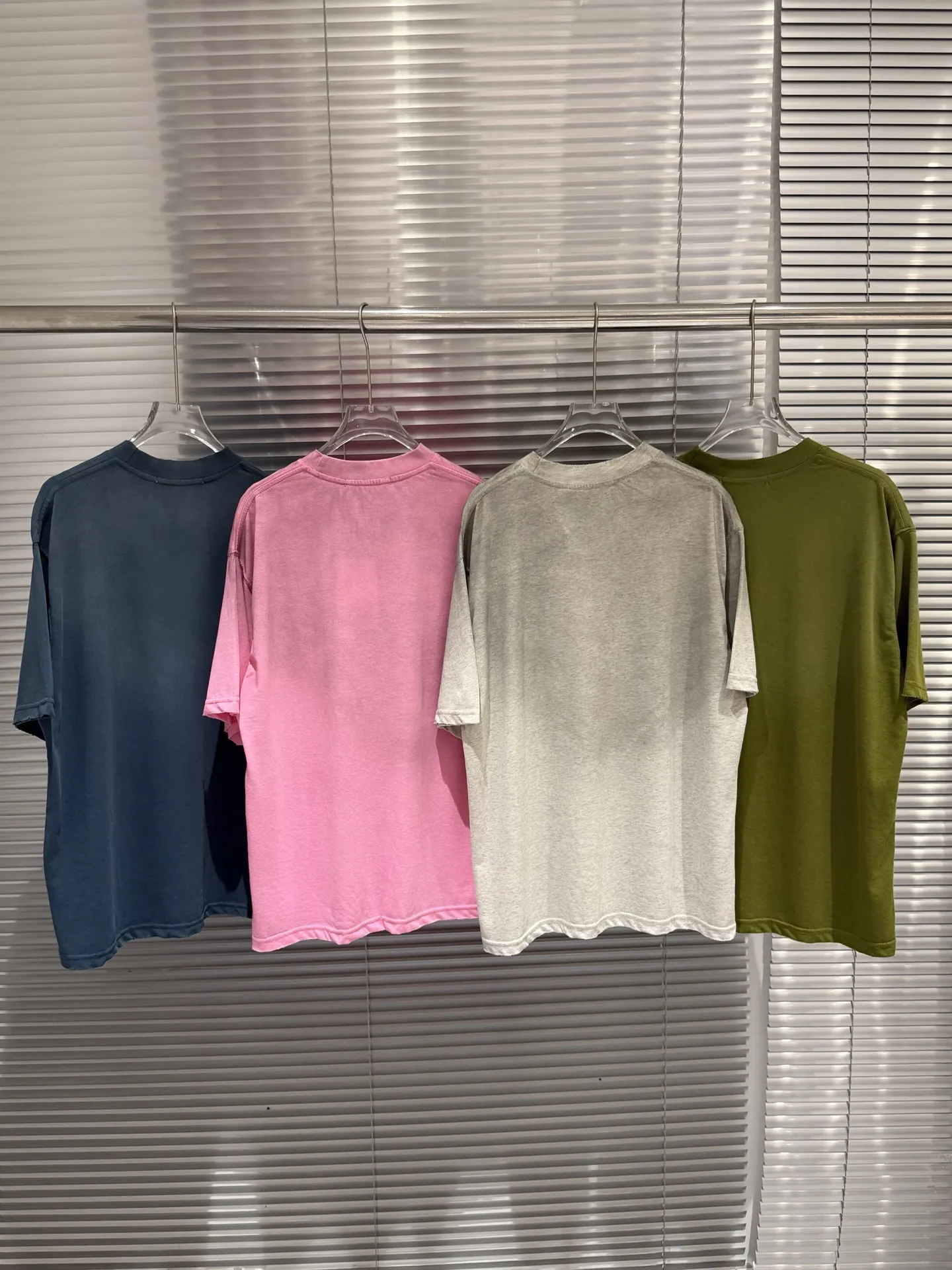 1996 Logo-Print Distressed Cotton T-Shirt D9511802 — view 2