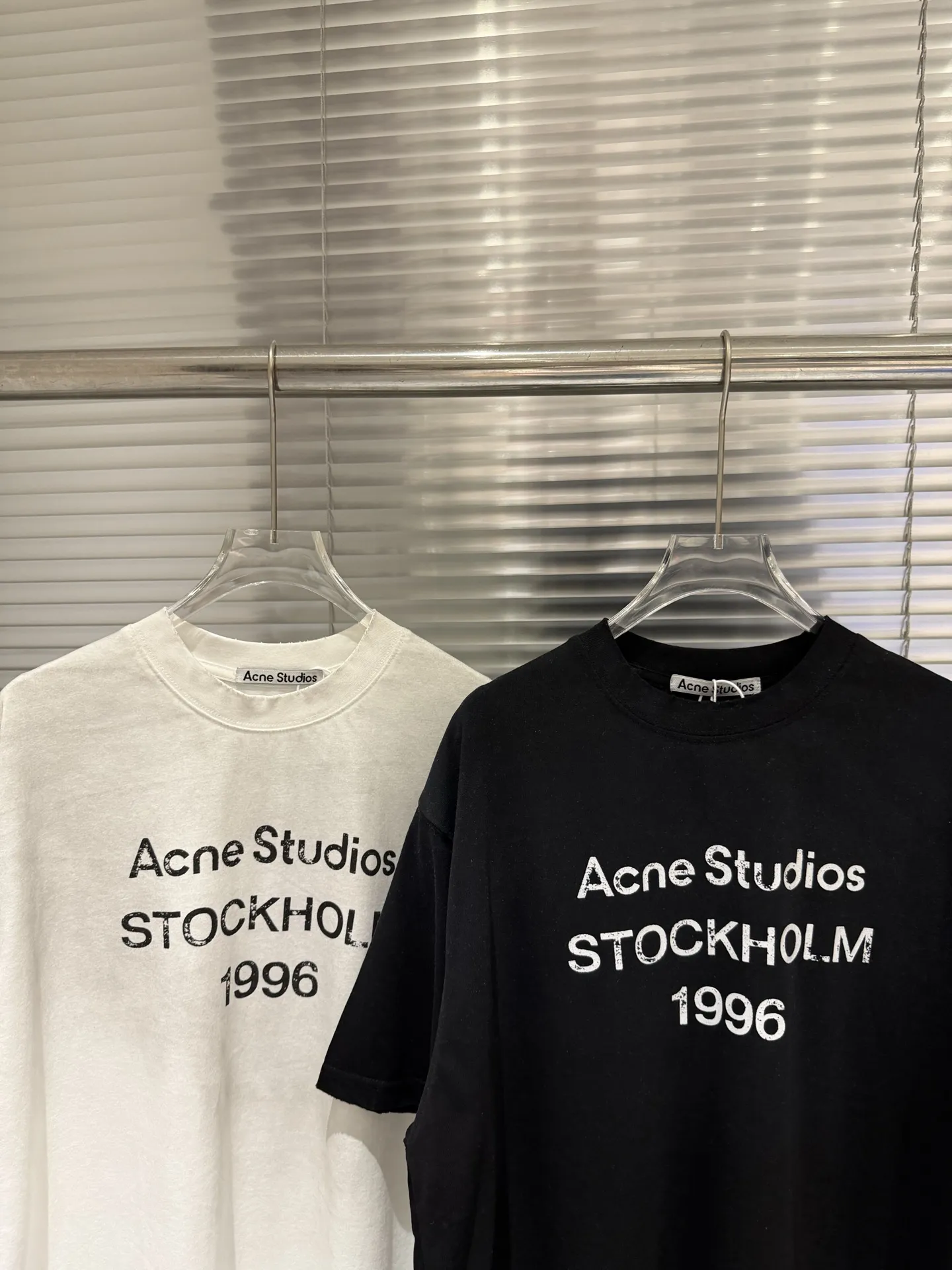 1996 Logo Distressed Cotton T-Shirt D9511801 — view 5