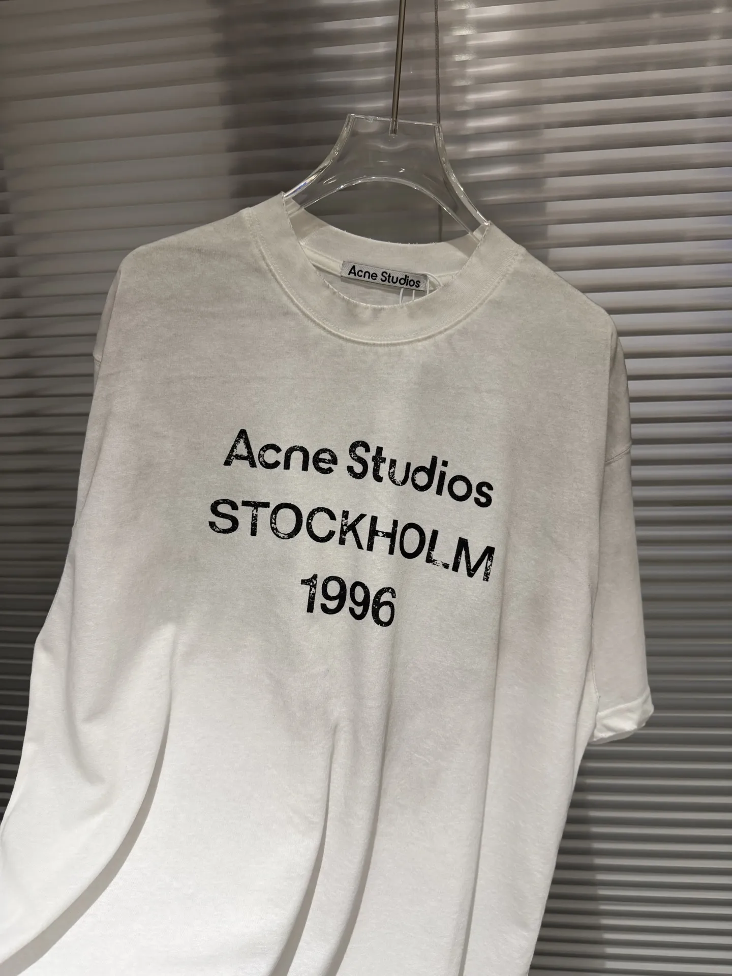 1996 Logo Distressed Cotton T-Shirt D9511801 — view 10