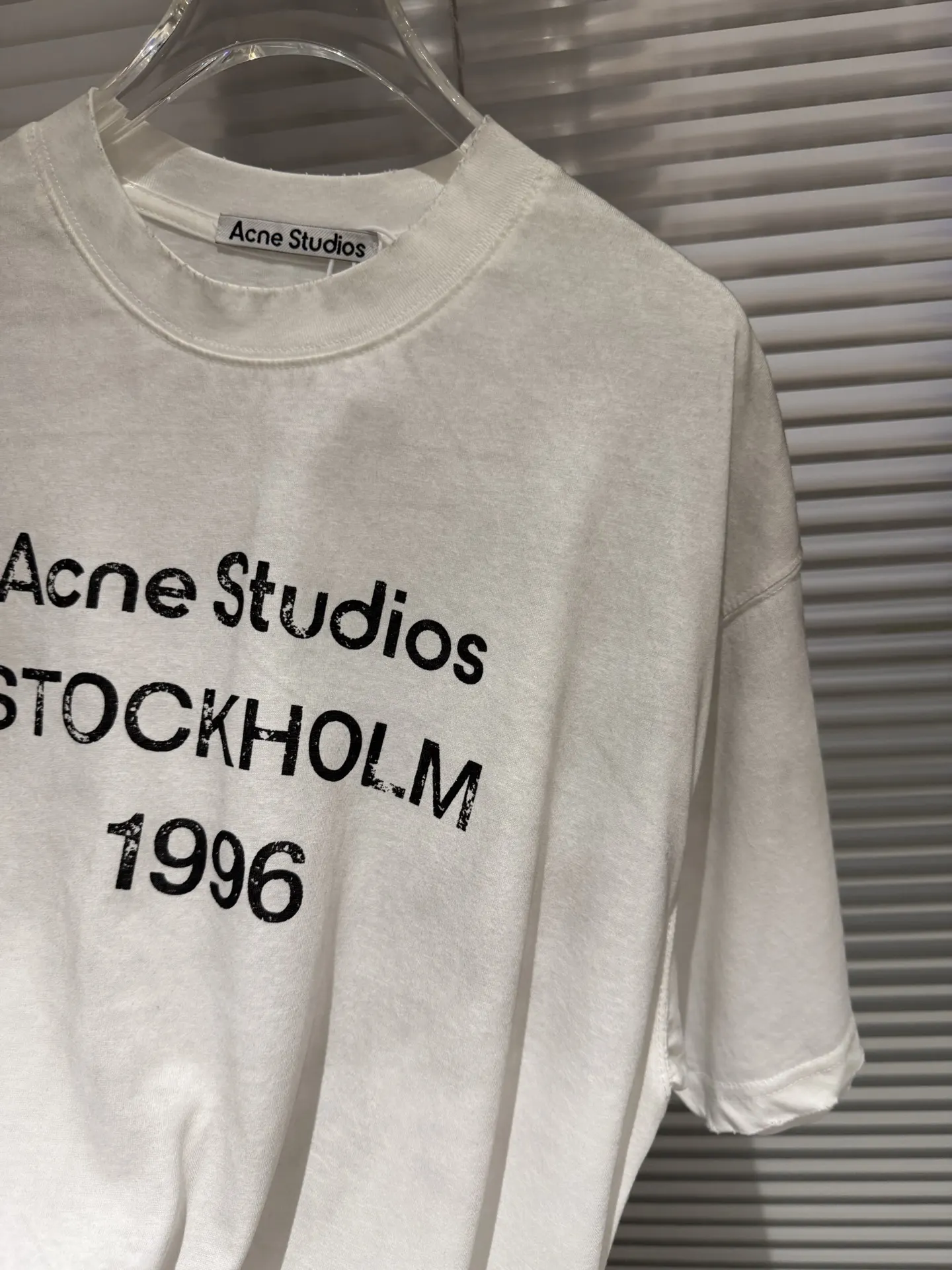 1996 Logo Distressed Cotton T-Shirt D9511801 — view 11