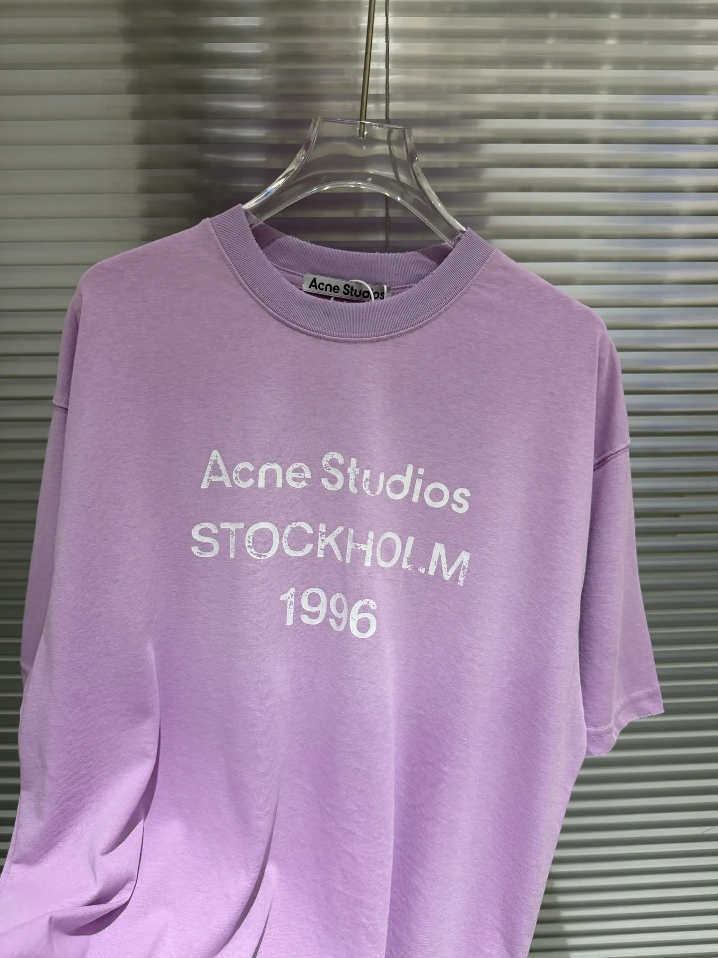 1996 Logo Print Distressed Cotton T-Shirt D9511770 — view 16