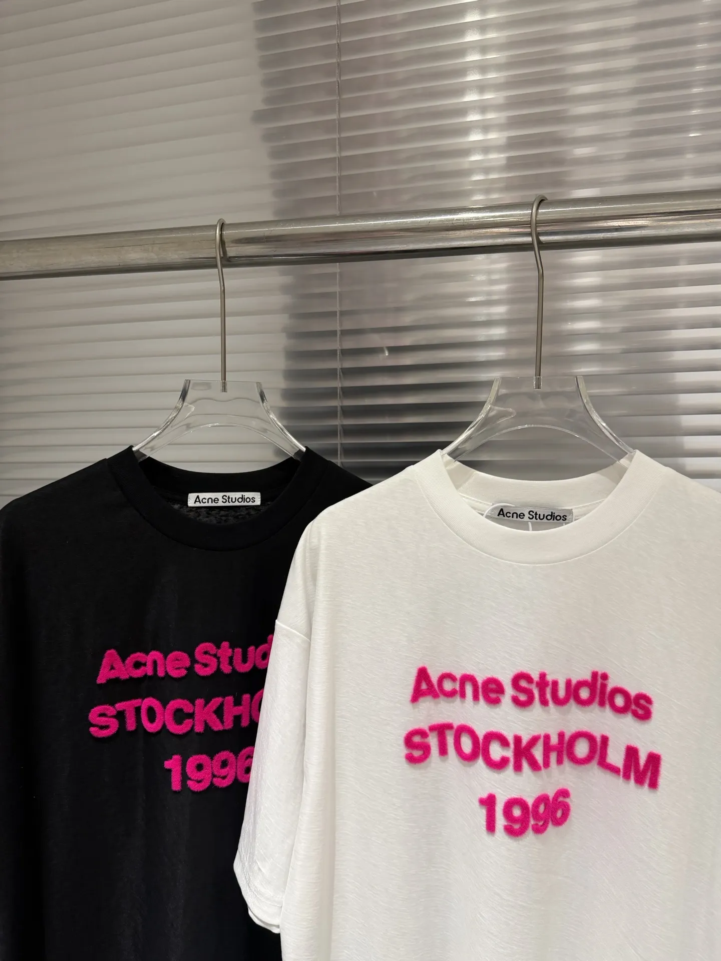 Logo Flocked Cotton T-Shirt D9511776 — view 5
