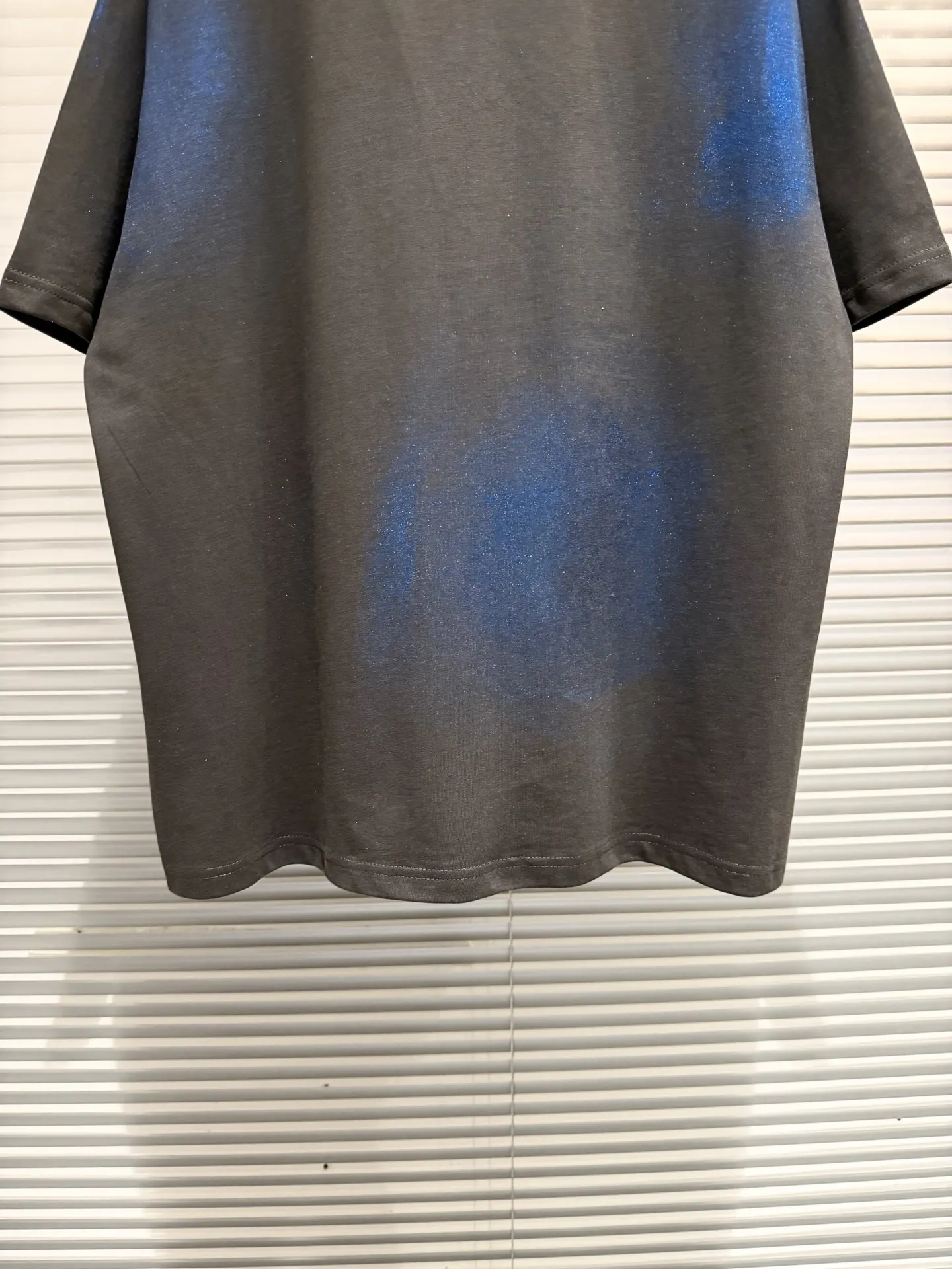 Logo Print Spray-Effect Cotton T-Shirt D11511808 — view 8
