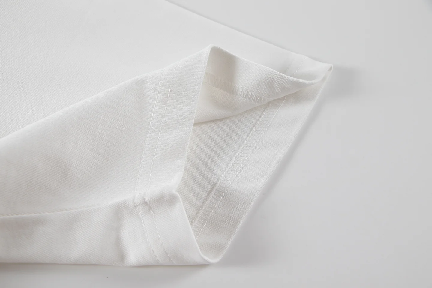 Heart Embroidery Oversized Cotton T-Shirt D10011811 — view 9