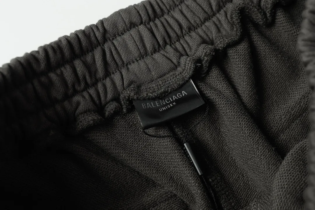 Pierced Cotton-Jersey Sweat Shorts D19513248 — view 6