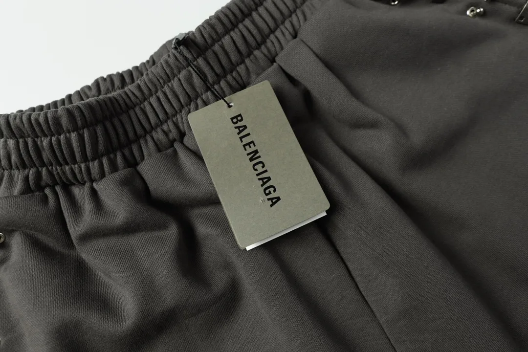 Pierced Cotton-Jersey Sweat Shorts D19513248 — view 9