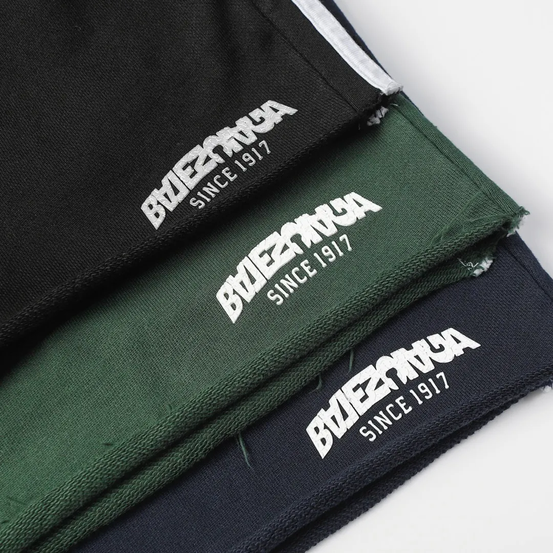 Distressed Logo-Print Cotton-Jersey Shorts D19013252 — view 9