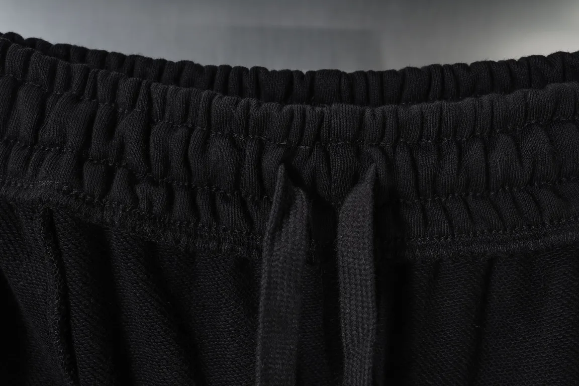 Logo Print Straight-Leg Sweatpants D20920121 — view 8