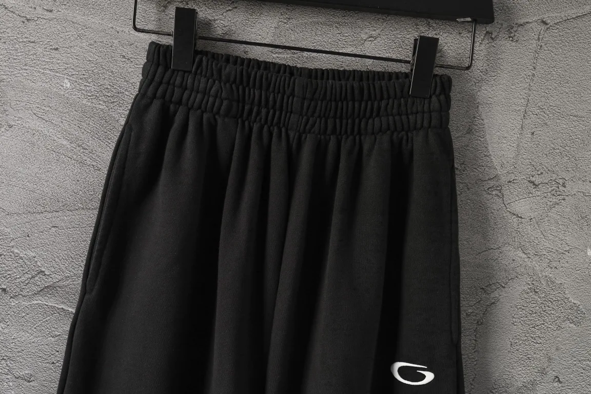 Logo-Embroidered Washed Cotton Sweatpants D24512983 — view 4