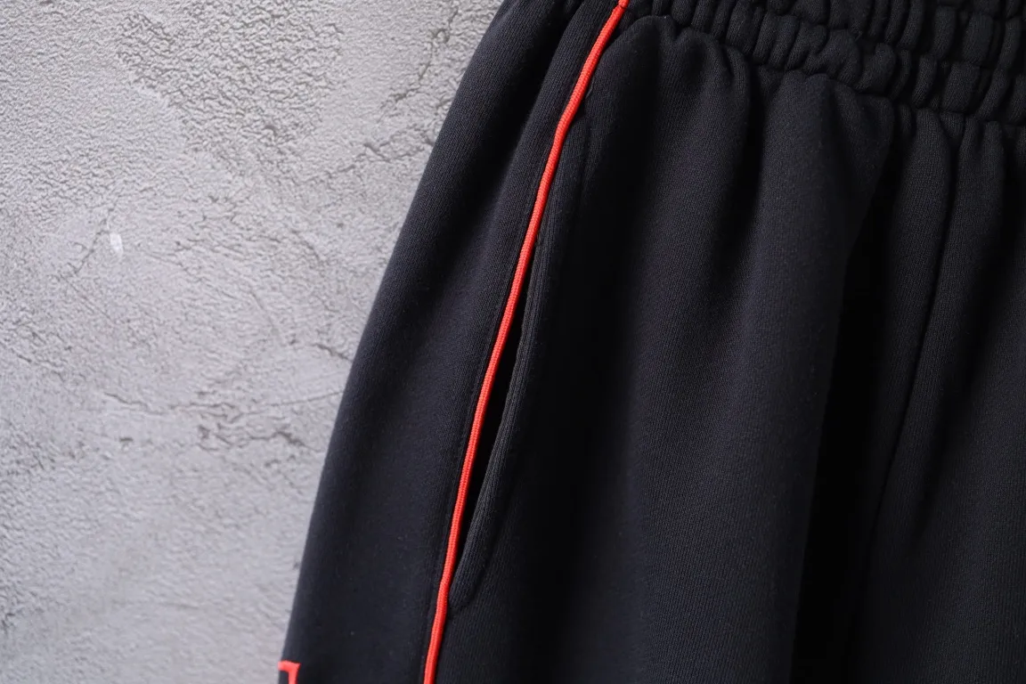 Logo-Embroidered Side-Stripe Sweatpants D20520079 — view 6