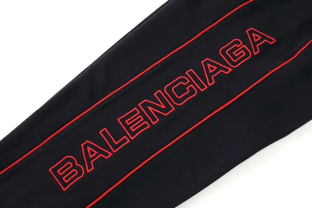 Logo-Embroidered Side-Stripe Sweatpants D20520079 — view 12