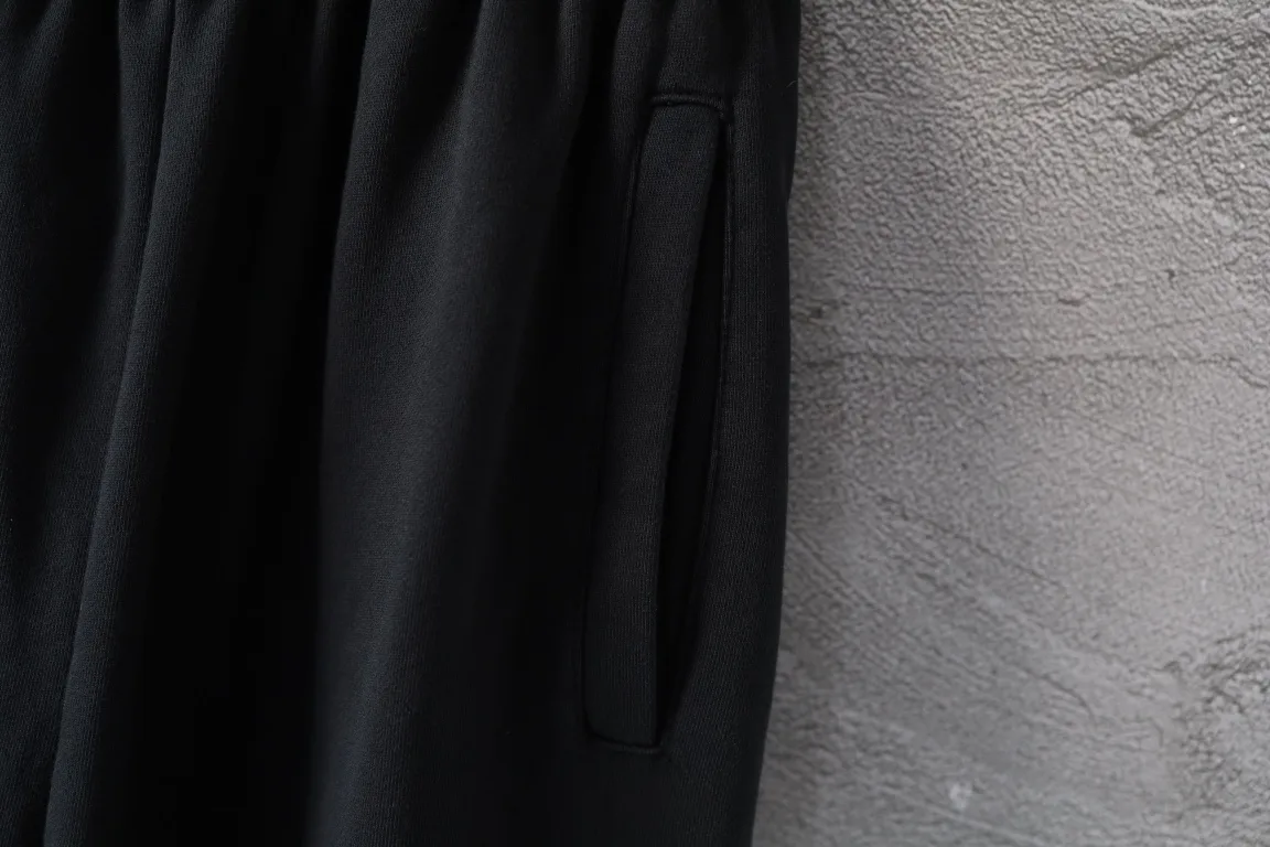Logo Print Wide-Leg Sweatpants D20520080 — view 5