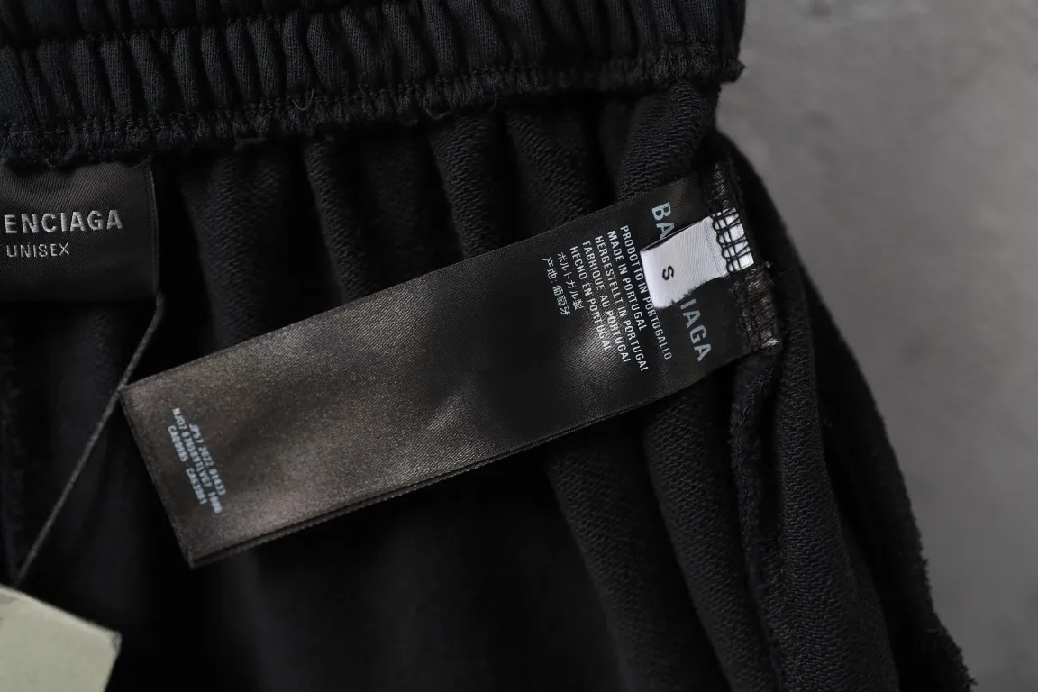 Logo Print Wide-Leg Sweatpants D20520080 — view 9