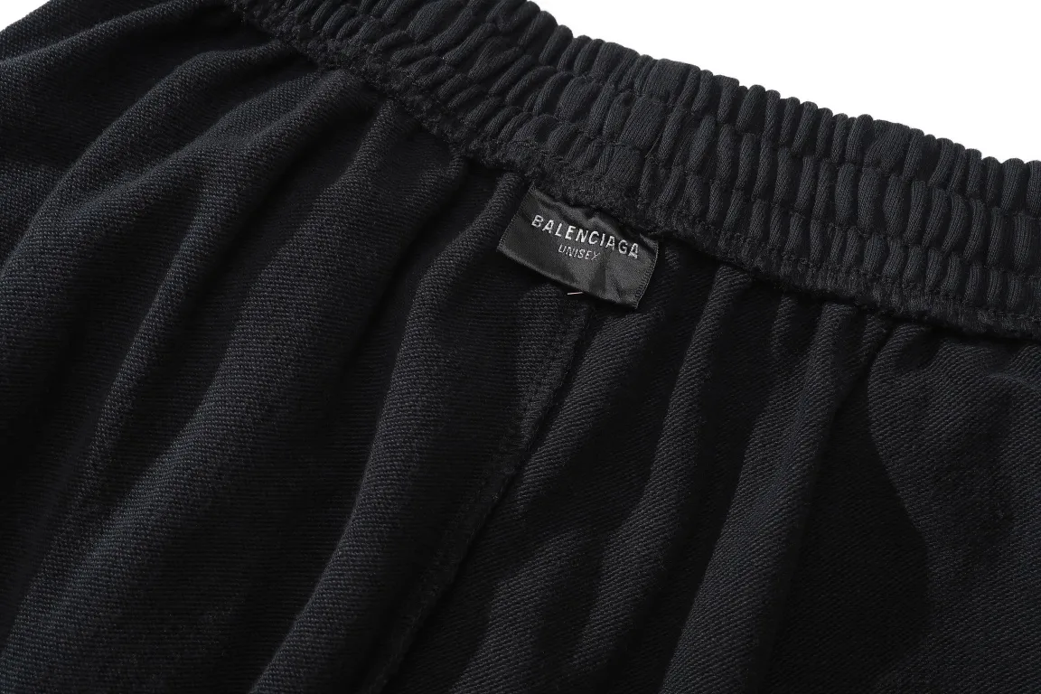 Logo-Embroidered Wide-Leg Sweatpants D26512962 — view 9