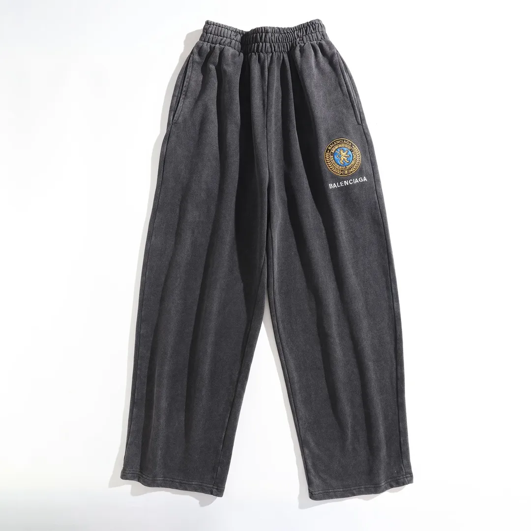 Embroidered Crest Faded Cotton Sweatpants D30912950