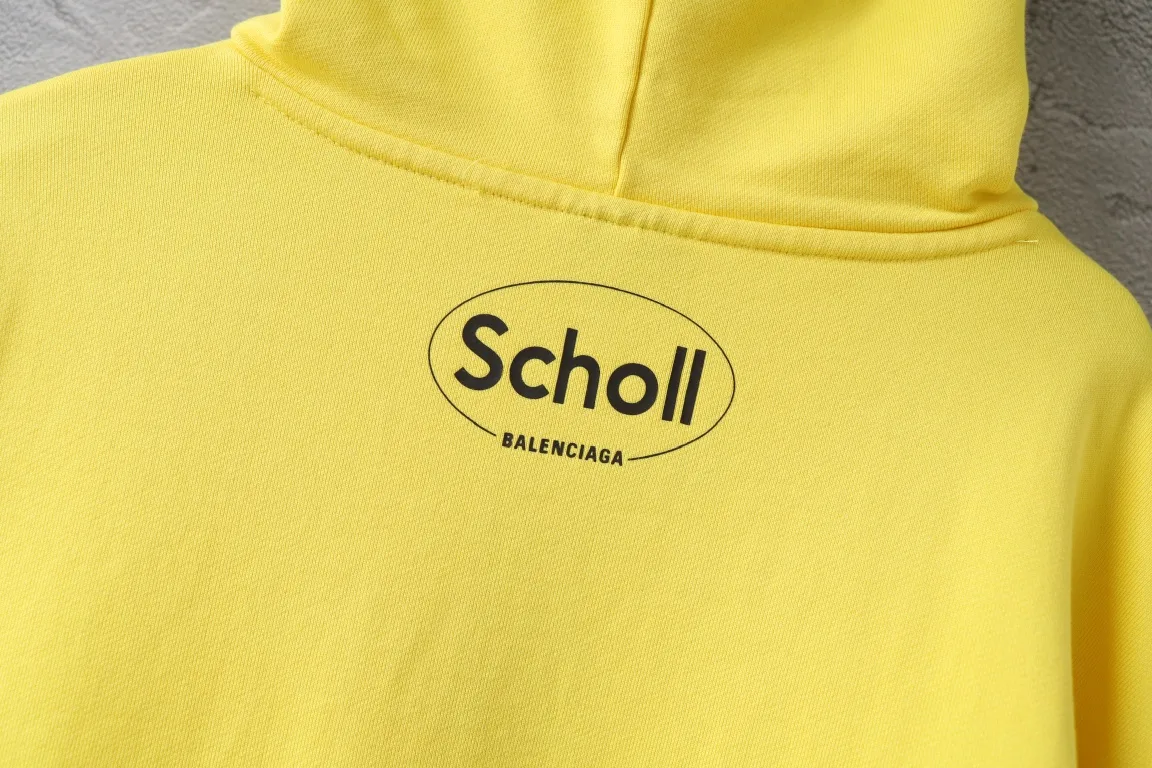 Balenciaga Scholl Logo Print Hoodie D24922631 — view 6