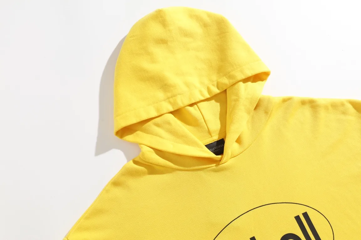 Balenciaga Scholl Logo Print Hoodie D24922631 — view 12