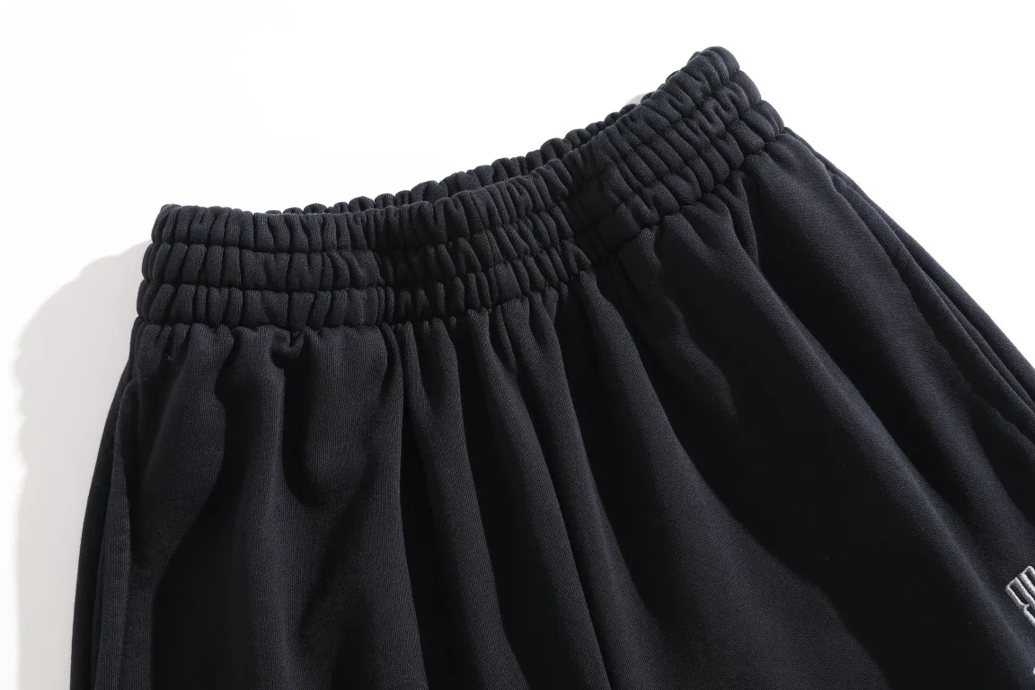 Logo-Embroidered Wide-Leg Sweatpants D24912946 — view 7