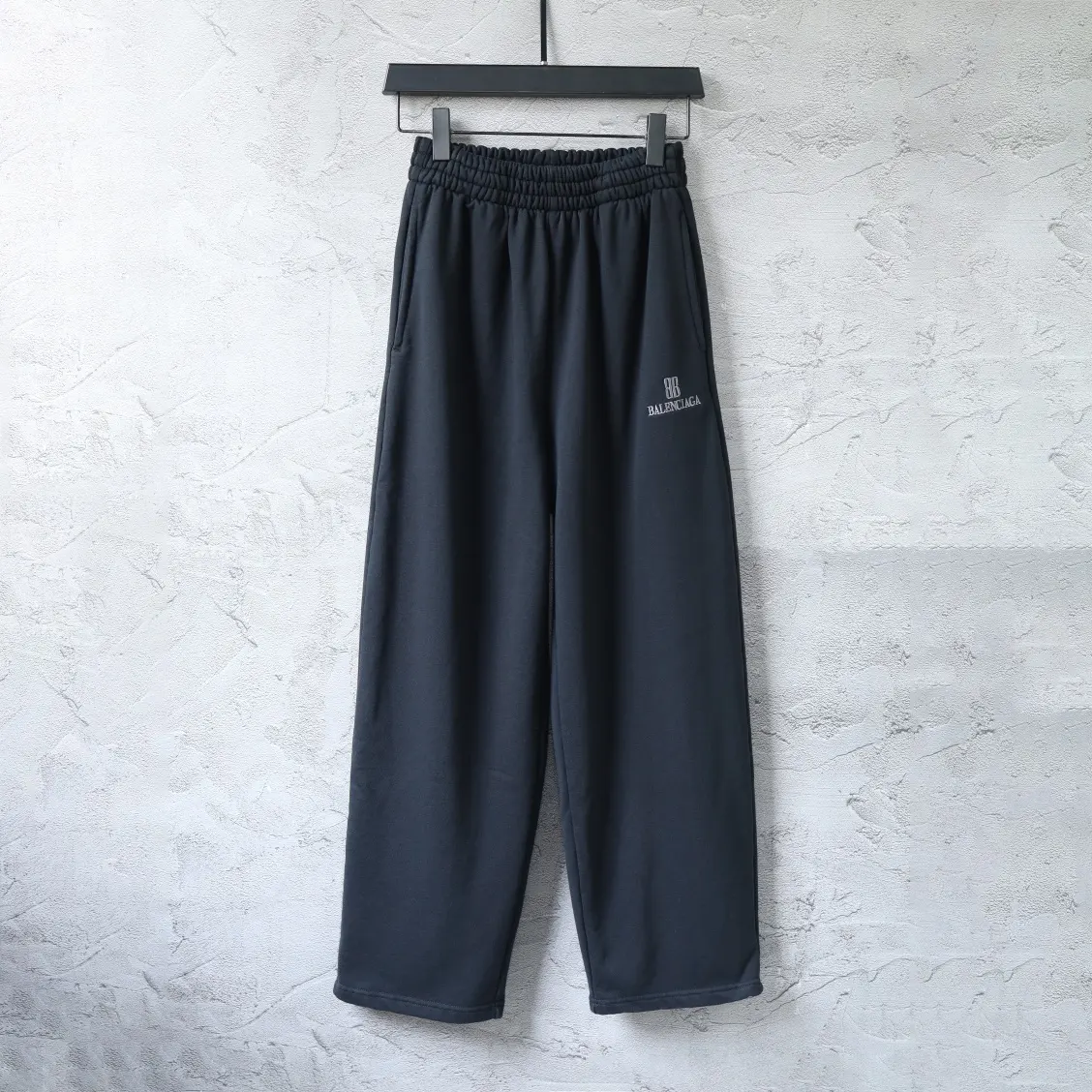 Logo-Embroidered Wide-Leg Sweatpants D24912945