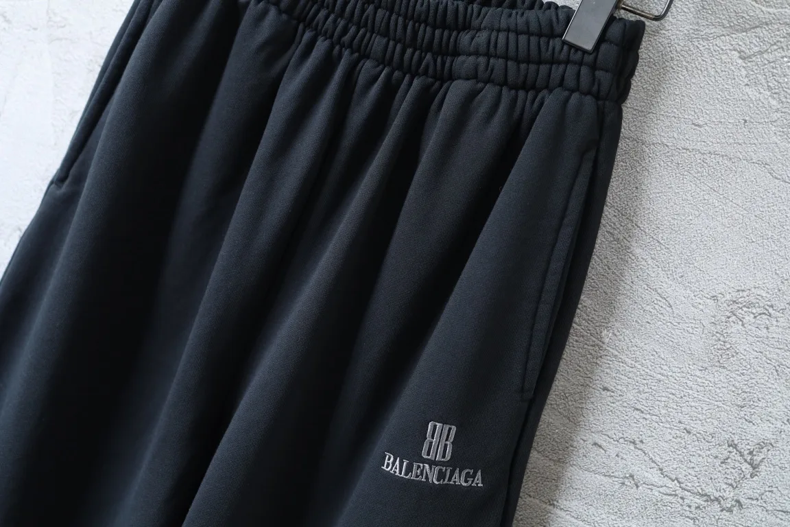Logo-Embroidered Wide-Leg Sweatpants D24912945 — view 5