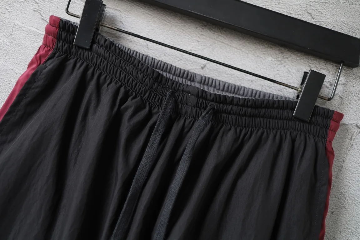 Reversible Embroidered Track Pants D32522615 — view 7