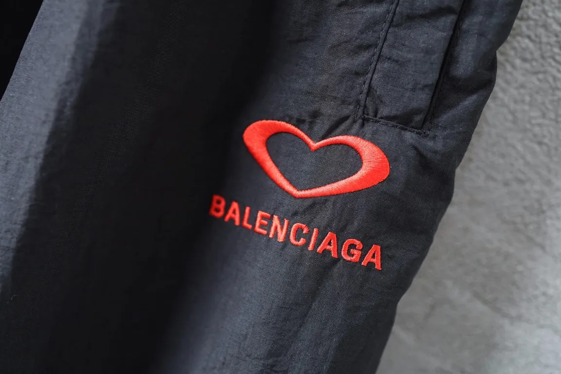 Valentine's Heart Embroidered Shell Track Pants D25912943 — view 3