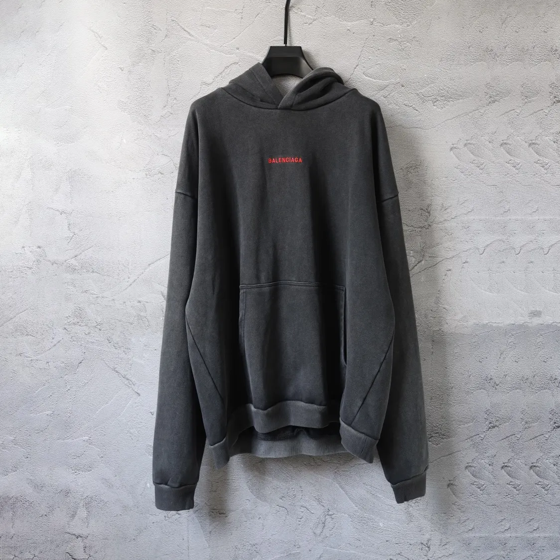 Logo Embroidered Washed Cotton Hoodie D30922637