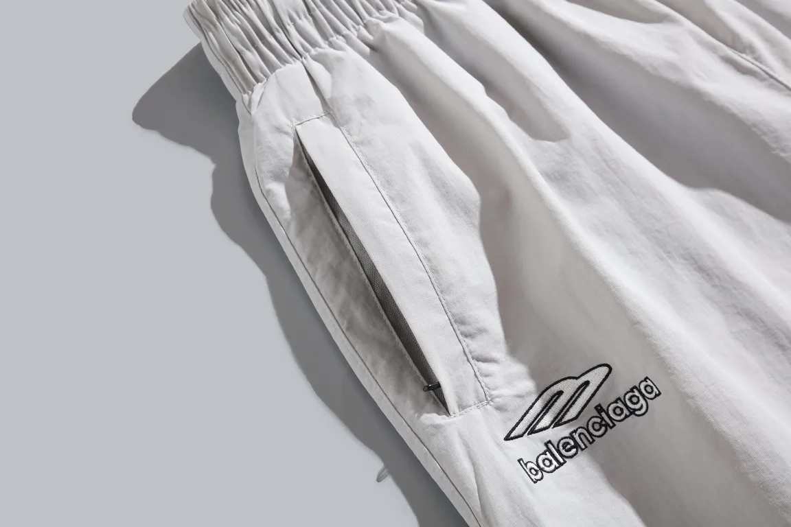 Embroidered Wide-Leg Track Pants D28512926 — view 4