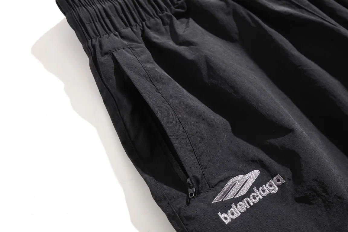 Embroidered Logo Wide-Leg Track Pants D28512928 — view 5