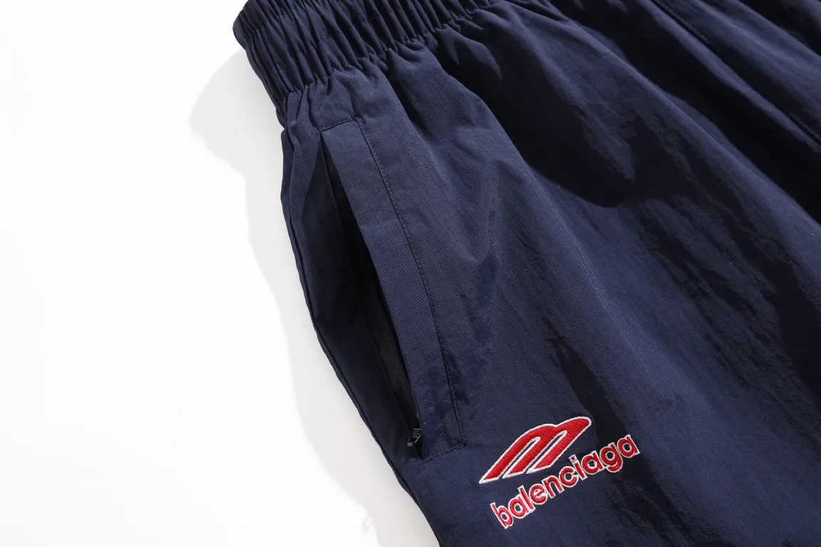 Embroidered Wide-Leg Track Pants D28512930 — view 3