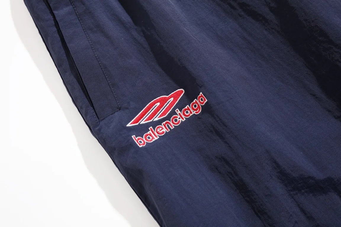 Embroidered Wide-Leg Track Pants D28512930 — view 5