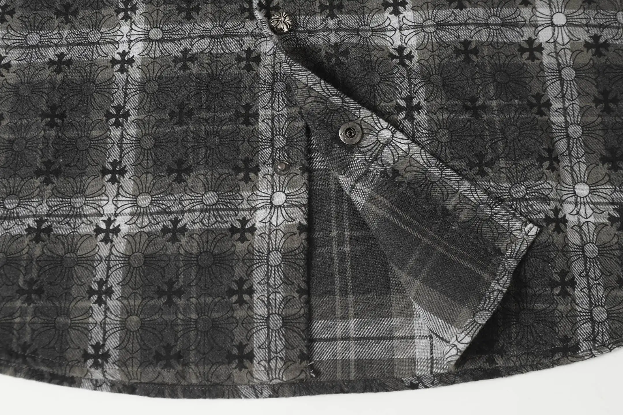 Logo-Jacquard Plaid Flannel Shirt D15013924 — view 8
