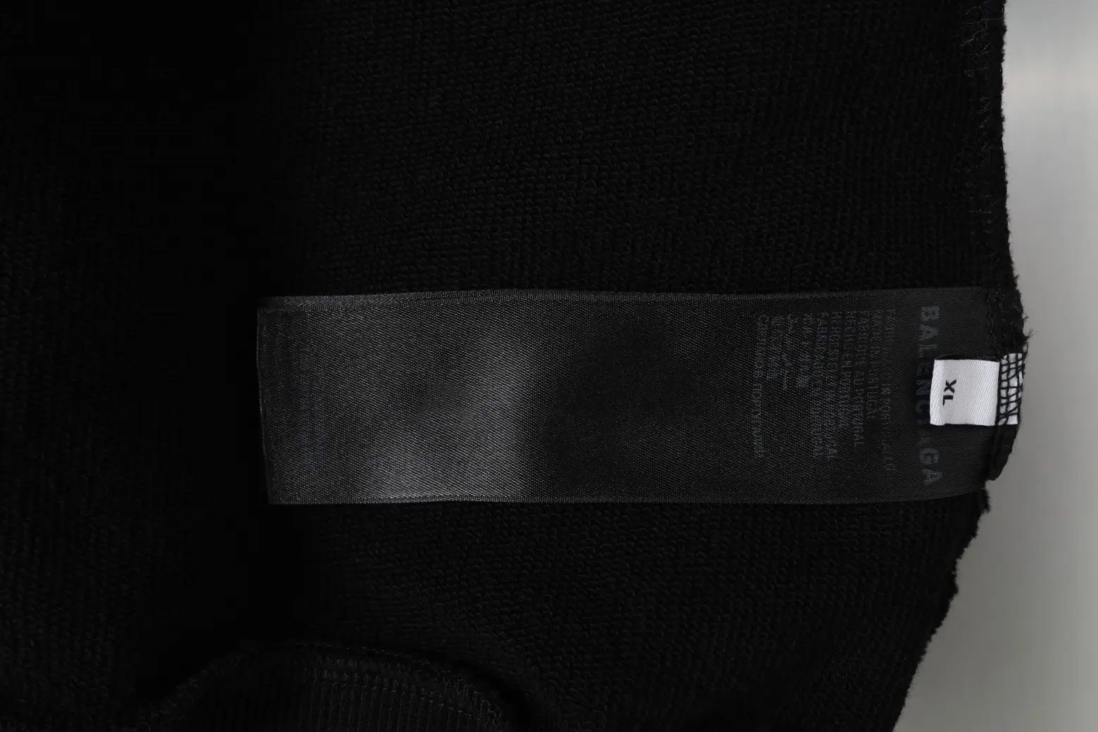Distressed Logo Print Oversized Hoodie D23520086 — view 9