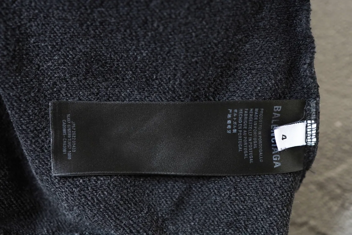 Logo Embroidered Washed Cotton Hoodie D28920100 — view 17