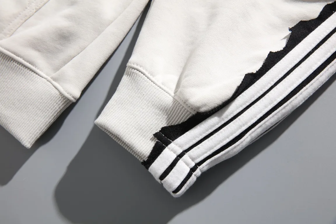 Unity Logo Embroidered Striped Hoodie D29922626 — view 14