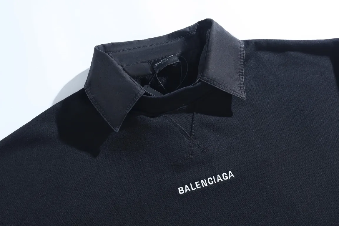 Logo Embroidered Layered-Collar Sweatshirt D27920089 — view 3