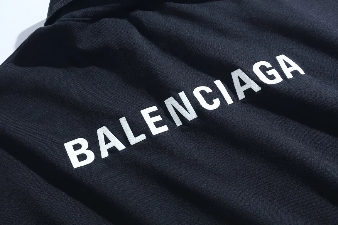 Logo Embroidered Layered-Collar Sweatshirt D27920089 — view 4