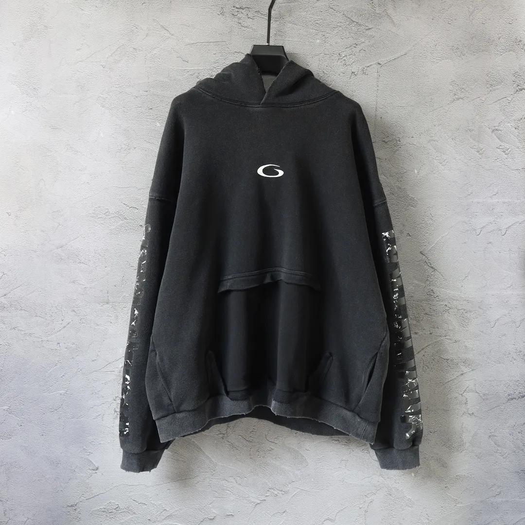 Distressed Graphic Print Oversized Hoodie D27920088