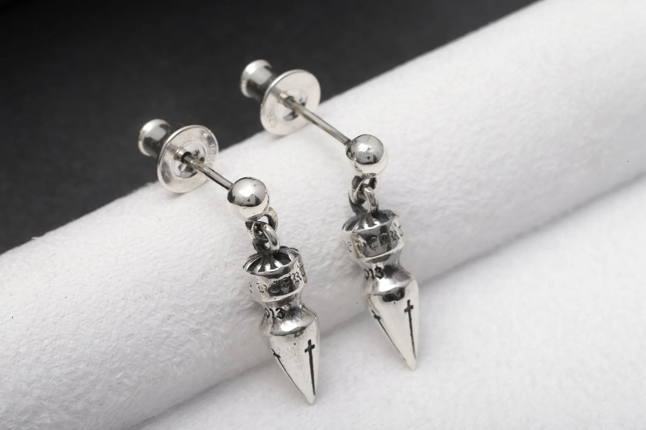 Bullet-Tip Stud Earrings (Sterling Silver) D19018434 — view 4