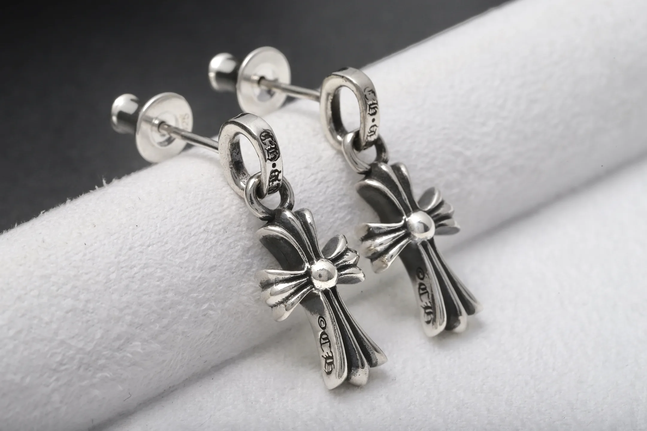 Cross Drop Earrings (Sterling Silver) D22018431 — view 4
