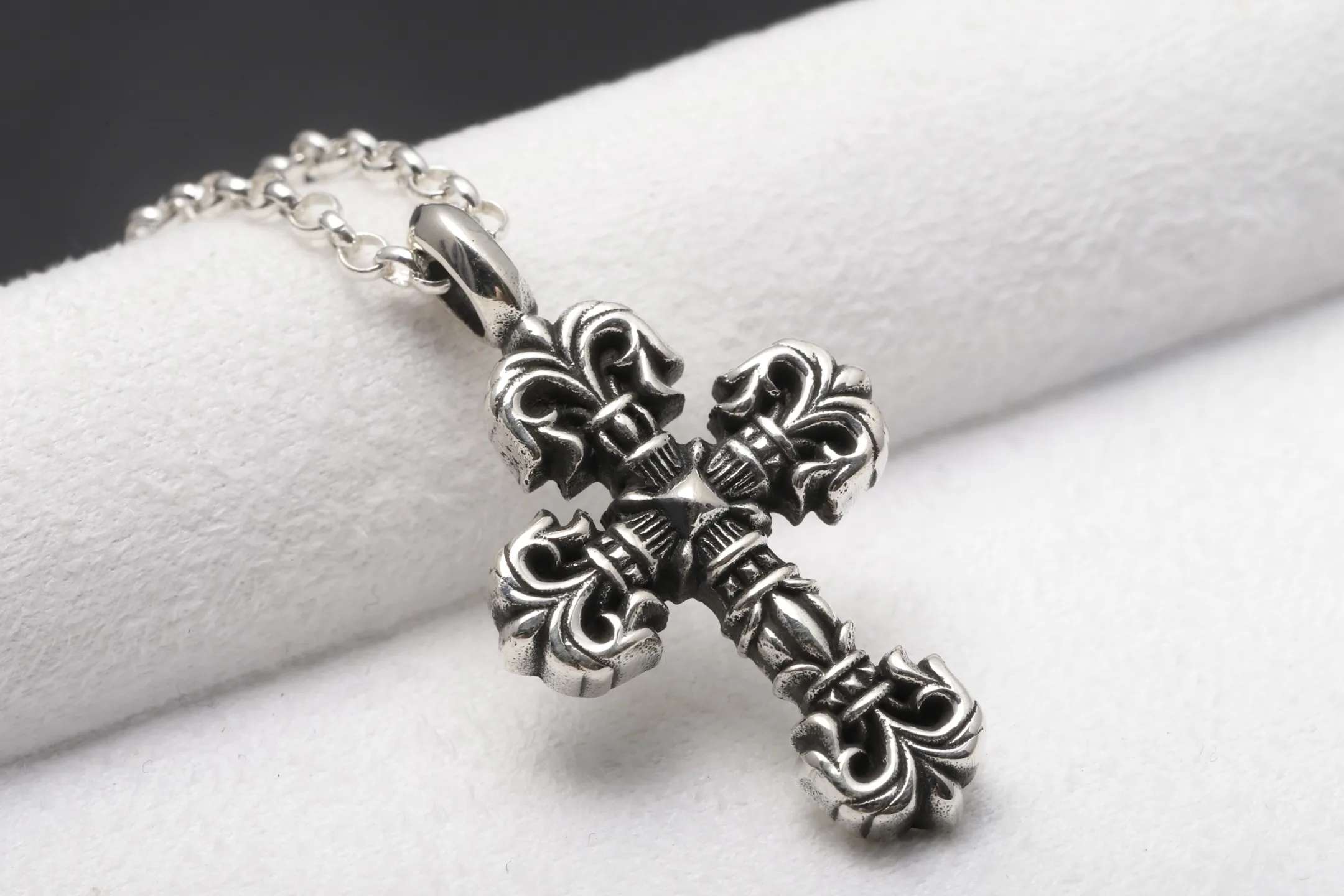 Flame Cross Pendant Necklace (Sterling Silver) D34018442 — view 7